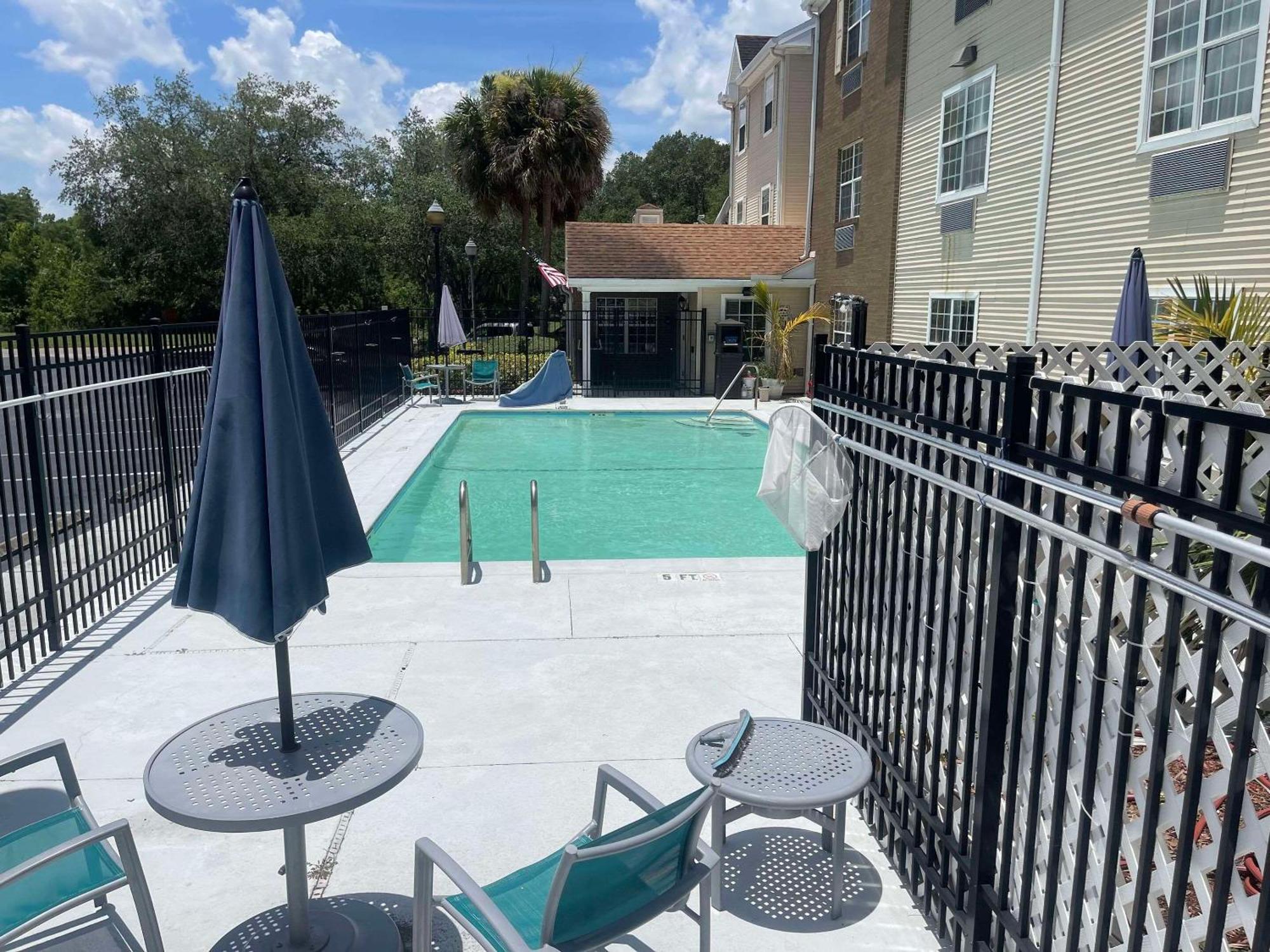 Mainstay Suites Tampa Moffitt-Usf Temple Terrace Zewnętrze zdjęcie
